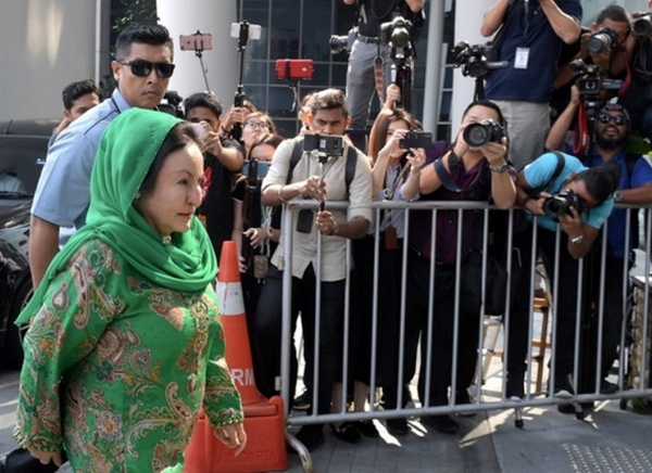 Rosmah still being  questioned  by MACC