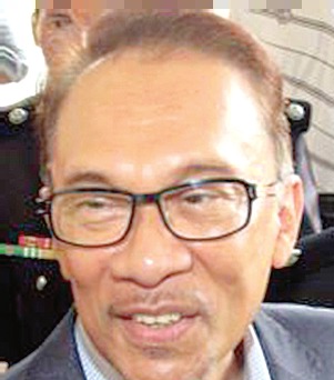 Anwar: No amnesty for corrupt officials