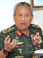 Army chief warns may step in