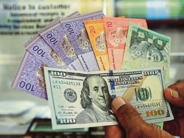 Ringgit's performance mixed due to external factors