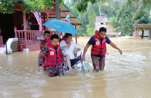 10 villages affected by flash flood in Tawau