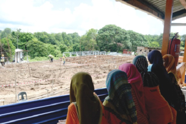 Petronas hostel taking  shape in Balambangan