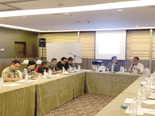 Intellectuals meet over Sepanggar