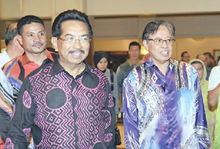 Johari impressed by Sabah's development