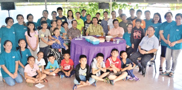 Kadazan children urged to learn mother tongue
