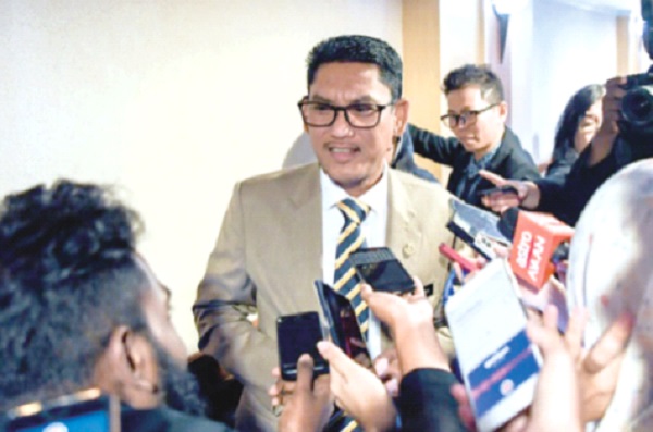 Perak MB Ahmad Faizal 'still standing'