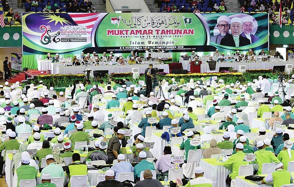 We're not extremist, says PAS as it tries to allay MCA fears of its alliance with Umno