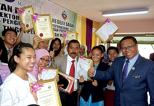 More Sabah rural schools score 100pc STPM passes