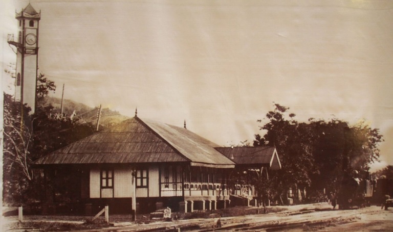 Note Atkinson Memorial Clock Tower behind the old North Borneo Railway office in Jesselton.