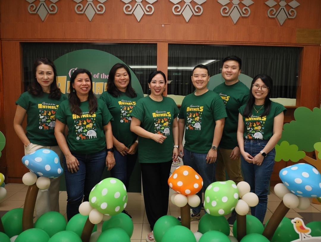 SPArKS Exco - From left: May Ng, Immediate Past President, Lenore Lee, PR, Daphne Wong, Secretary, Jasmine Leong, President, Jeremy Tan, Vice President, Raymond Goh, Treasurer, Joanne Vun, Membership Chair.