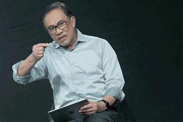 PBS reminds Anwar of  role in toppling elected govt