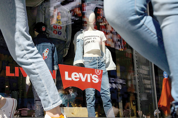 Levi’s raises $623m ahead of NYSE debut