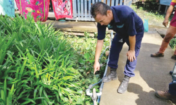 12 illegal water  connections in  Sandakan dismantled