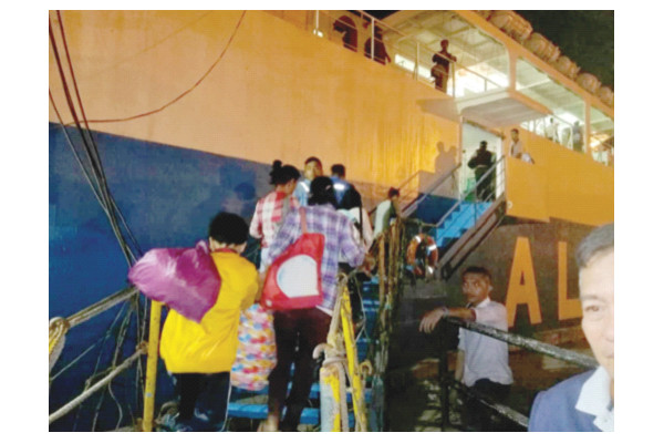 658 illegals deported  via Sandakan and Tawau