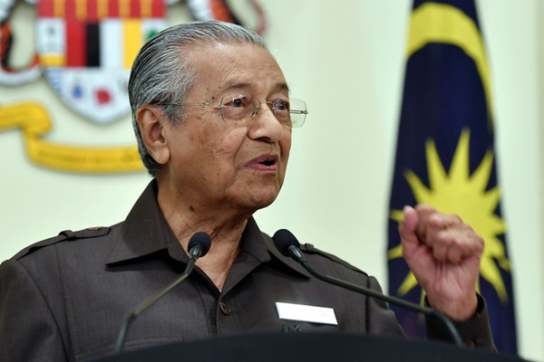 Mahathir ketujuh dalam  senarai pendapatan tertinggi