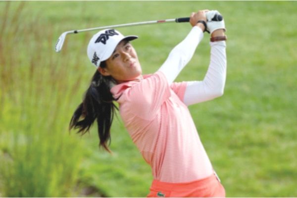 Boutier and Icher share  lead at LPGA team event