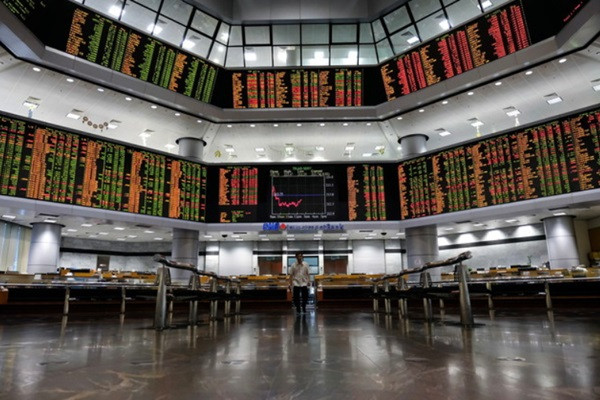 Bursa ends mixed on better gdp results