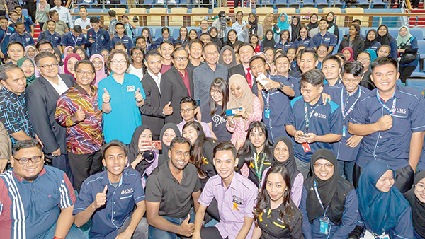 I took nothing from Sabah: Anwar