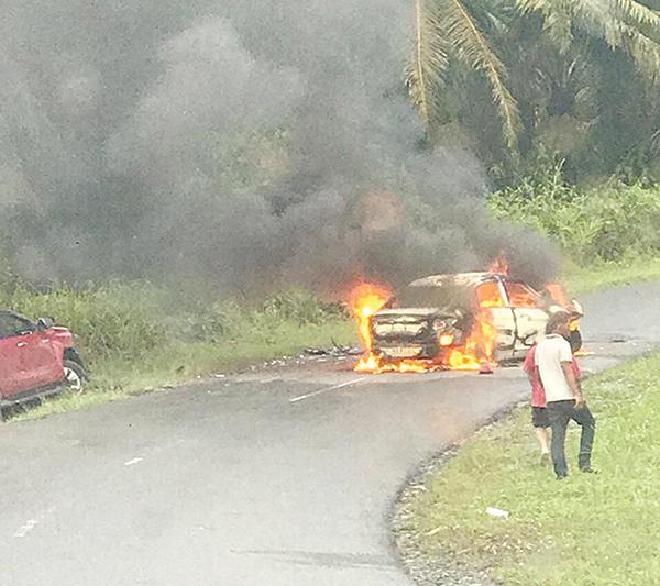 Woman burnt to death after LD collision