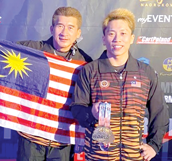 Atlet Sabah raih emas pada kejohanan gusti lengan dunia di Poland