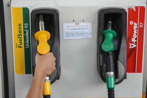 Prices Of Ron95 Diesel Fall Below Govt Imposed Ceiling Daily