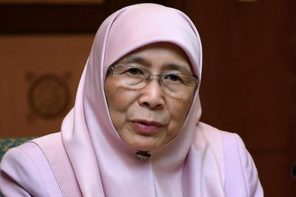 Cruise ships from China banned, says Azizah