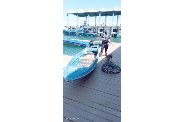 Pump boat with 50kg bombed fish seized