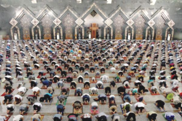 Mass prayers with physical distancing valid, says Indonesian ulema council