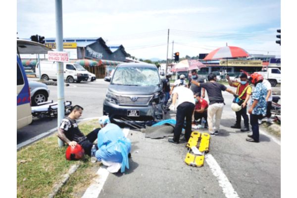 Three hurt in P’pang crashes