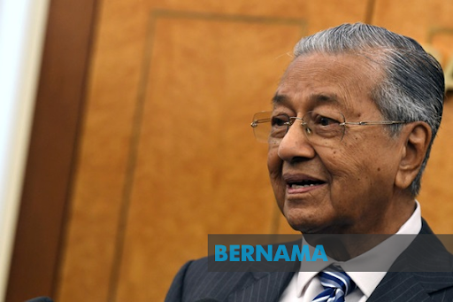 Application to strike out suit by Mahathir