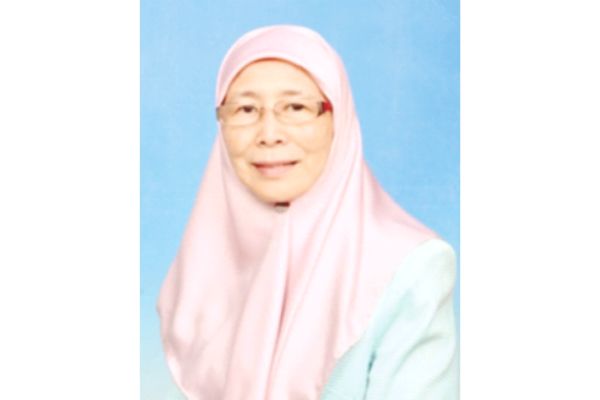 Azizah slams PM over federal funding remark