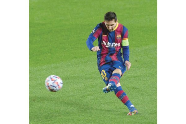 Barca start afresh with rout of Ferencvaros