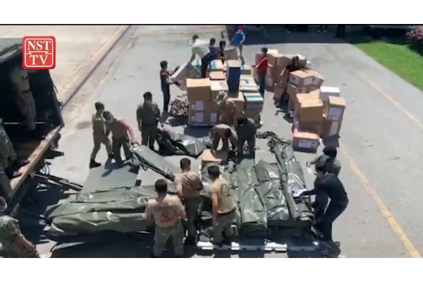 RMAF brings in medical supplies for Kepayan prison