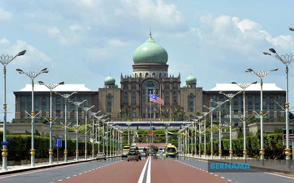 Muhyiddin chairs another special Cabinet meeting in Putrajaya