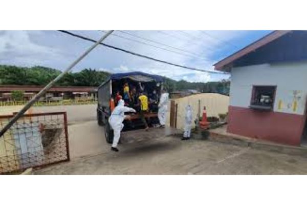 Quarantined – 48 students from SMK Tulid hostel 