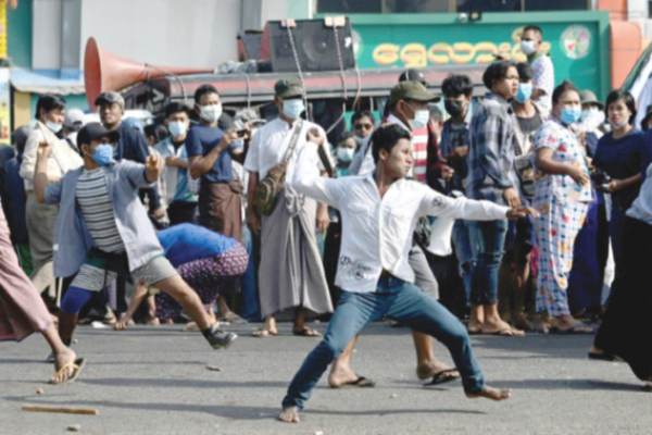 Clashes in Yangon as tensions rise over Myanmar coup