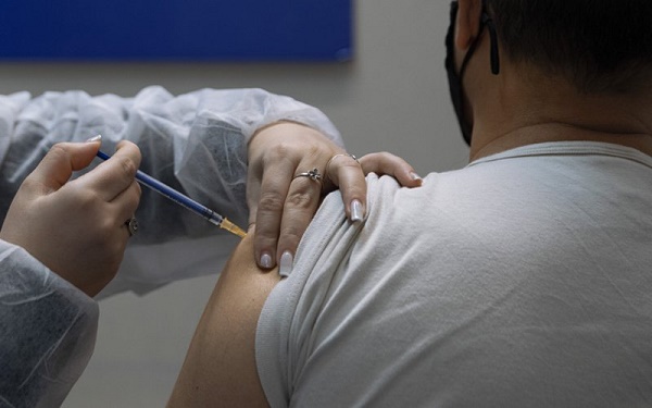 One year for country to achieve herd immunity against Covid-19, say scientists
