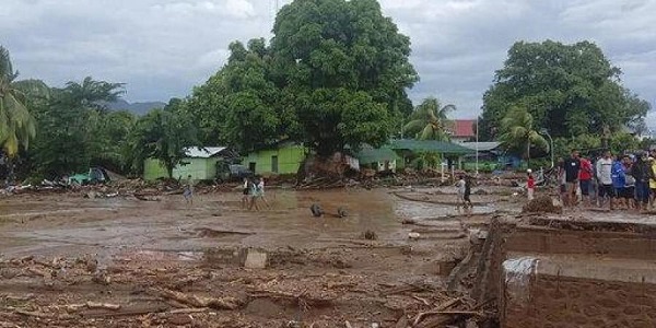 44 dead after heavy rains trigger landslide, floods in Indonesia; toll expected to rise