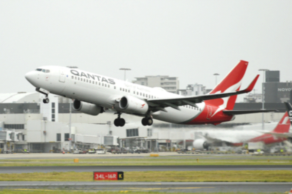 Aussie regulator moves to block Qantas-JAL deal