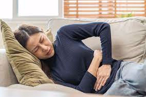 Late, painful and irregular periods are symptoms of PCOS: Expert - Daily Express