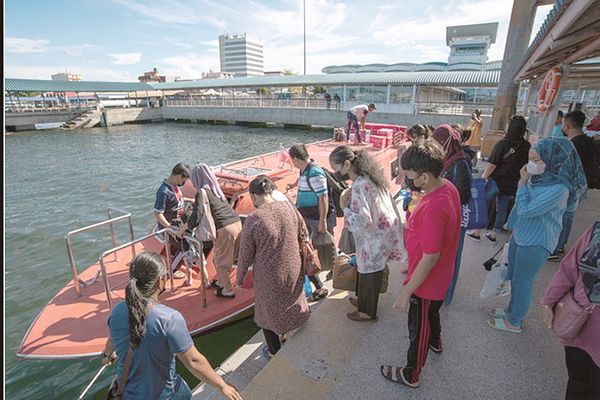 Labuan ferry operators expect pre-Raya surge