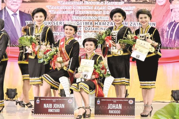 Another teacher wins Unduk Ngadau Kaamatan title in Sandakan