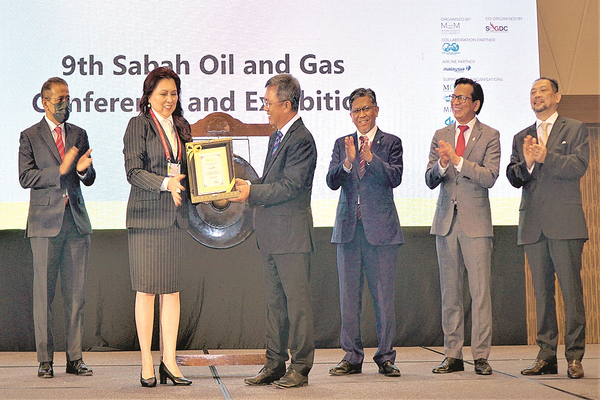 Oil and gas key to Sabah’s growth: Joachim