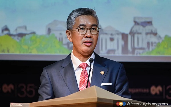 2023 will be economically challenging for all countries, says Zafrul