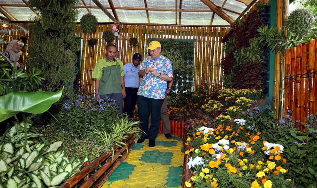 ‘Landscaping, floriculture has potential in Sabah’