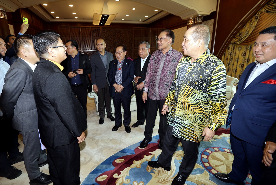 Pertemuan GRS, PM untuk zahir sokongan: Hajiji