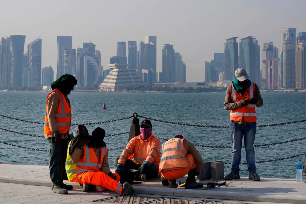 400-500 died on World Cup projects, says Qatar official