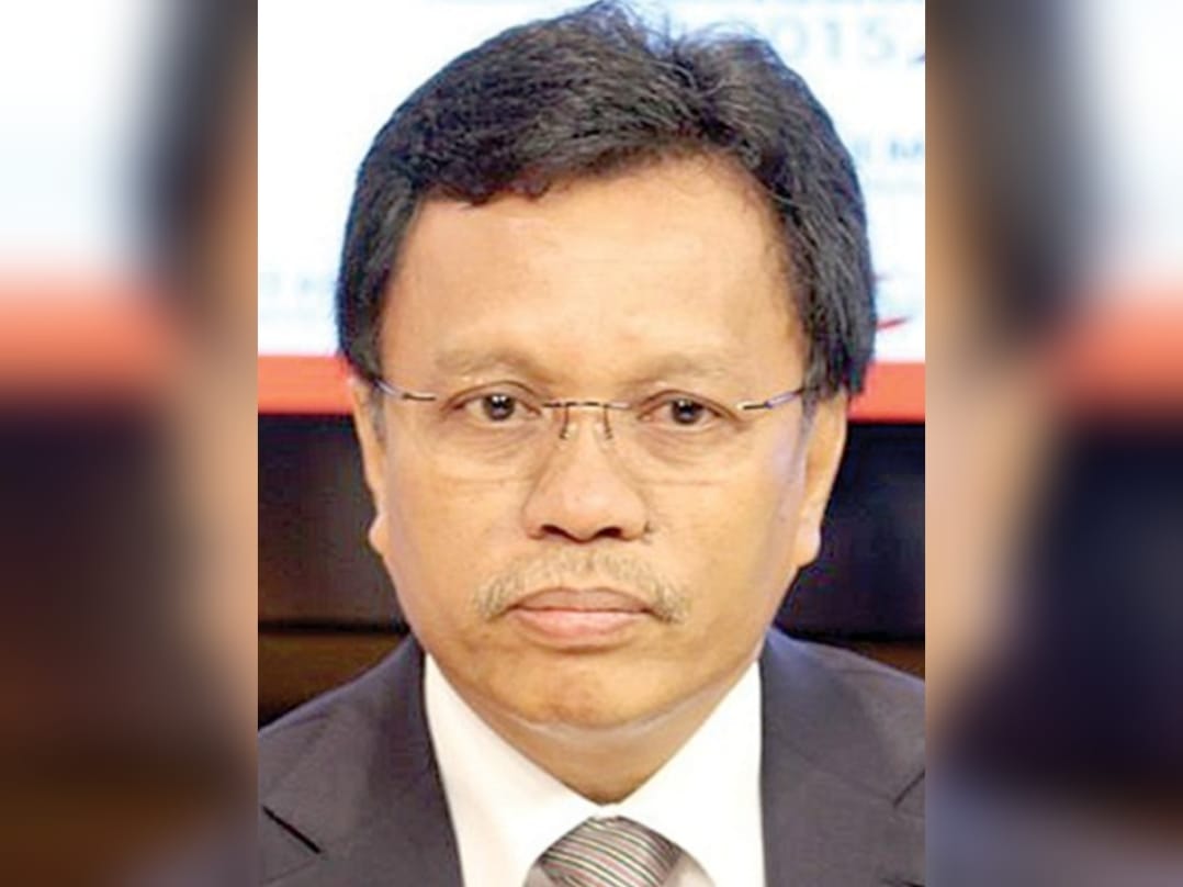 Shafie claims differing stands by Muhy, Hajiji