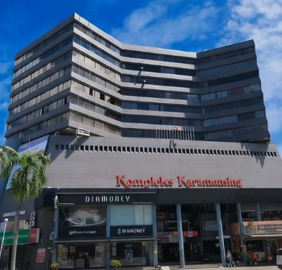 Karamunsing Kompleks is an example of what developers should aspire to: revitalise existing malls instead of building new ones. (Pic: Karamunsing Kompleks)