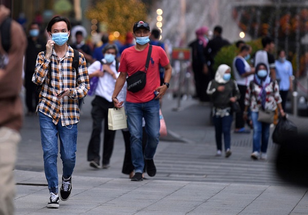 Pandemic fatigue making people less vigilant, experts say 